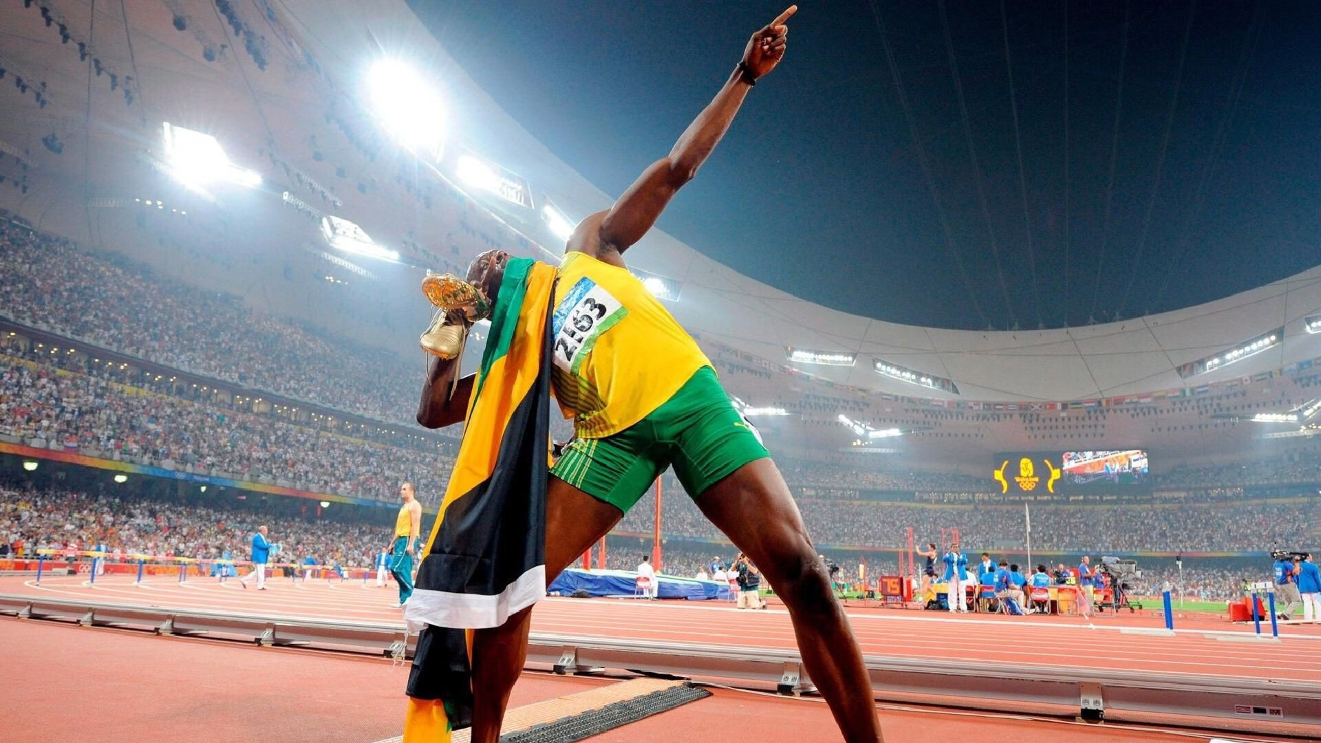 阿圭罗，攻防转换的艺术大师—阿根廷对阵洪都拉斯的战术核心