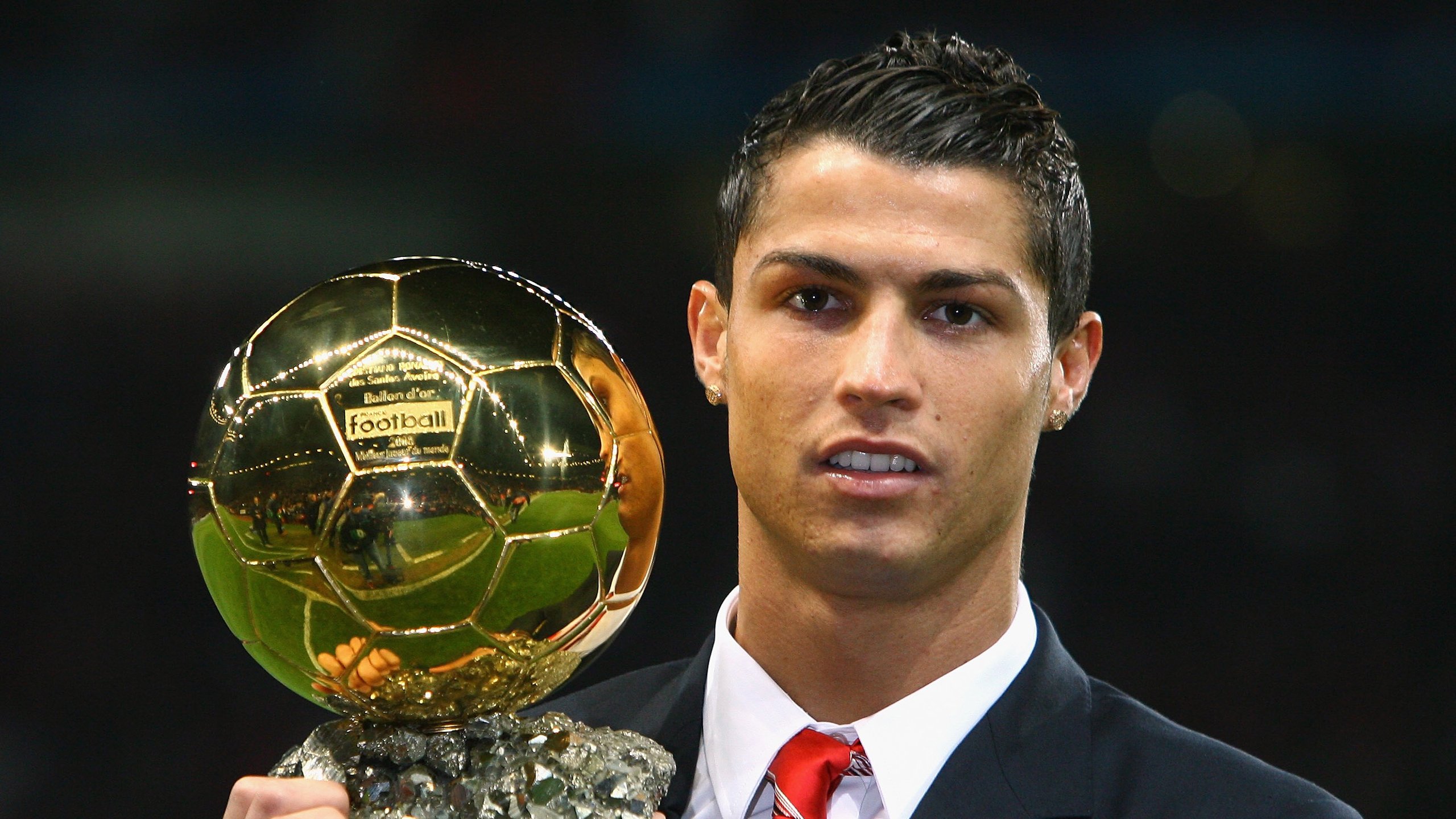 封锁与接管,当雷恩的坚持遇上罗德里的传奇之夜